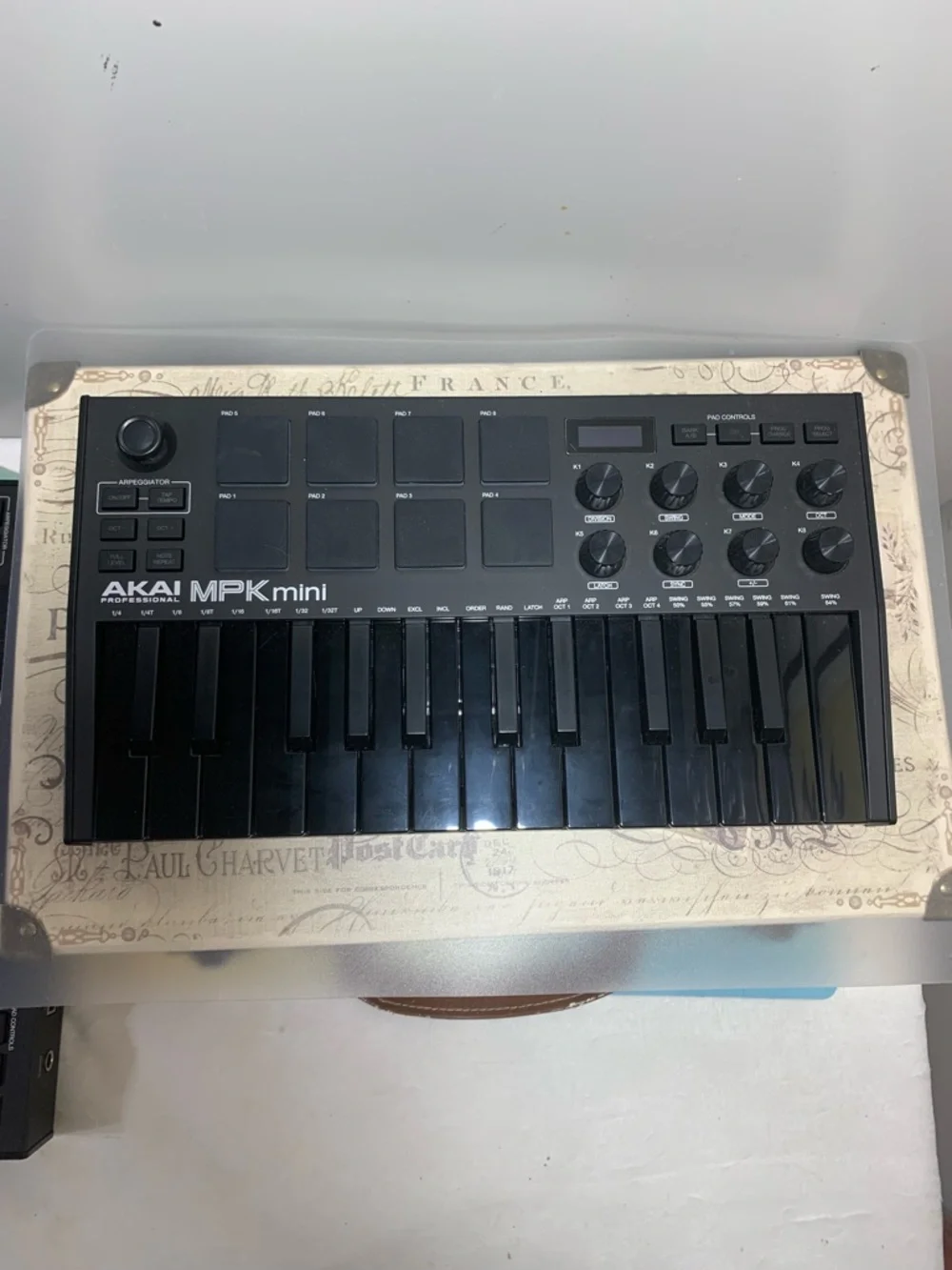 Akai Professional MPK mini MK3 Keyboard Console